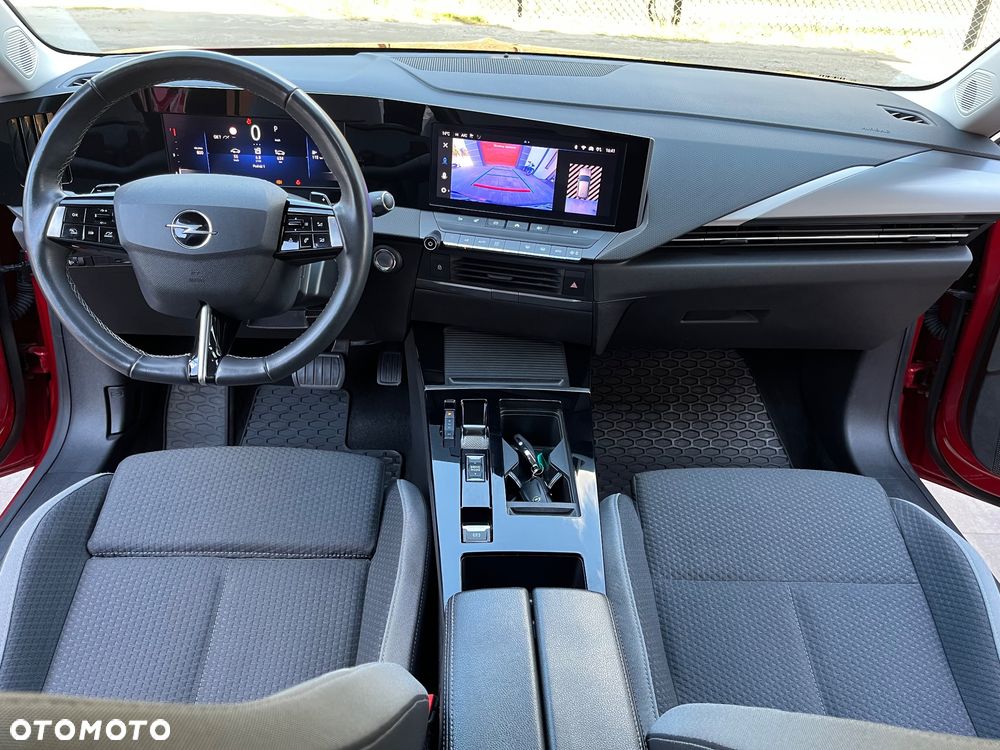 Opel Astra 1.2 T GS Line S&S - 10