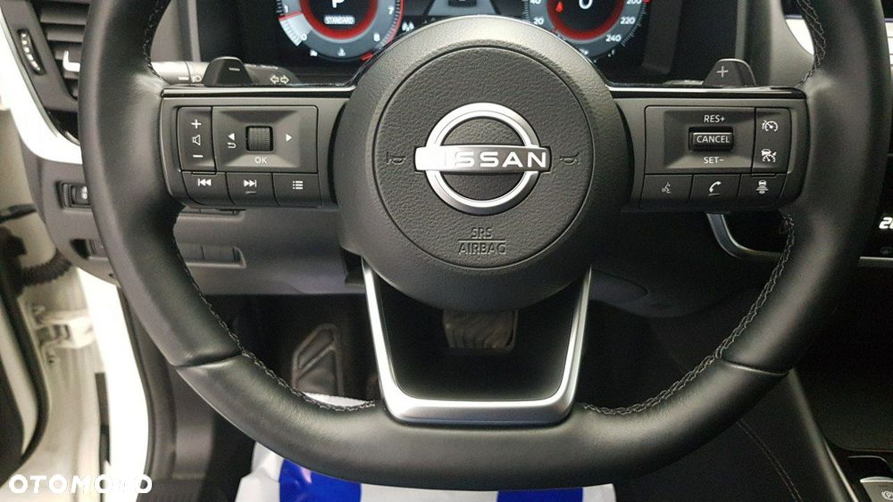 Nissan Qashqai - 22