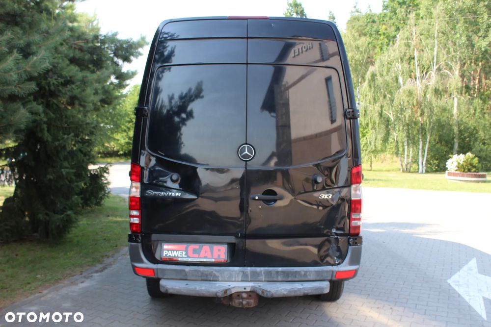 Mercedes-Benz Sprinter - 6
