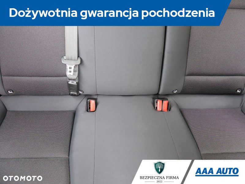 SsangYong/KGM Tivoli - 11