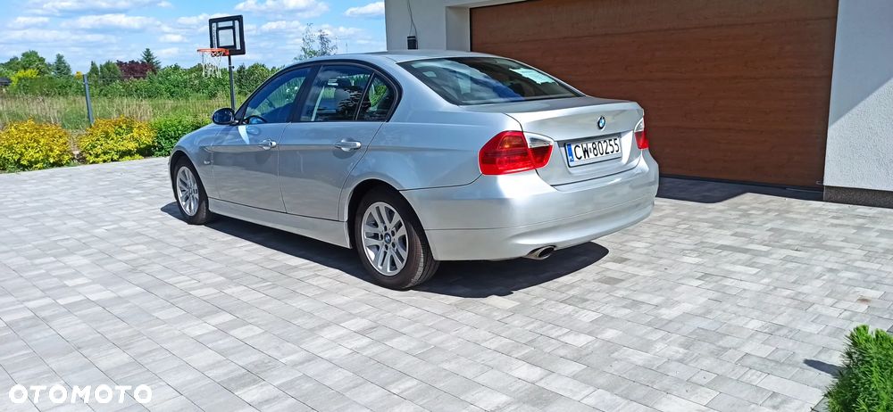 BMW Seria 3 320d - 14