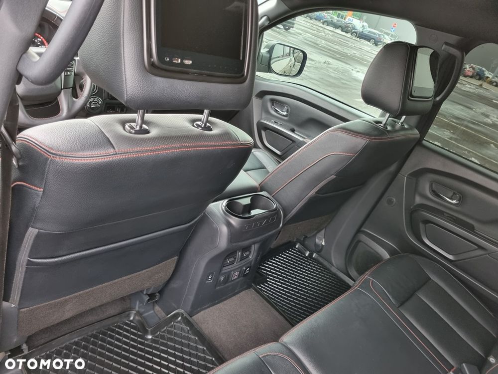 Nissan Titan - 21