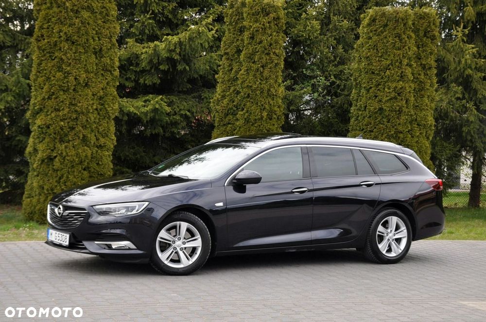 Opel Insignia - 11
