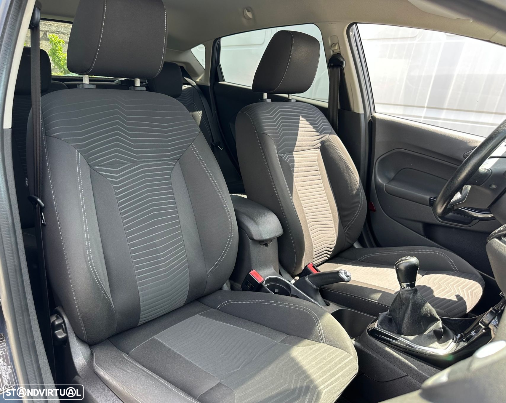 Ford Fiesta 1.0 Ti-VCT Titanium - 12