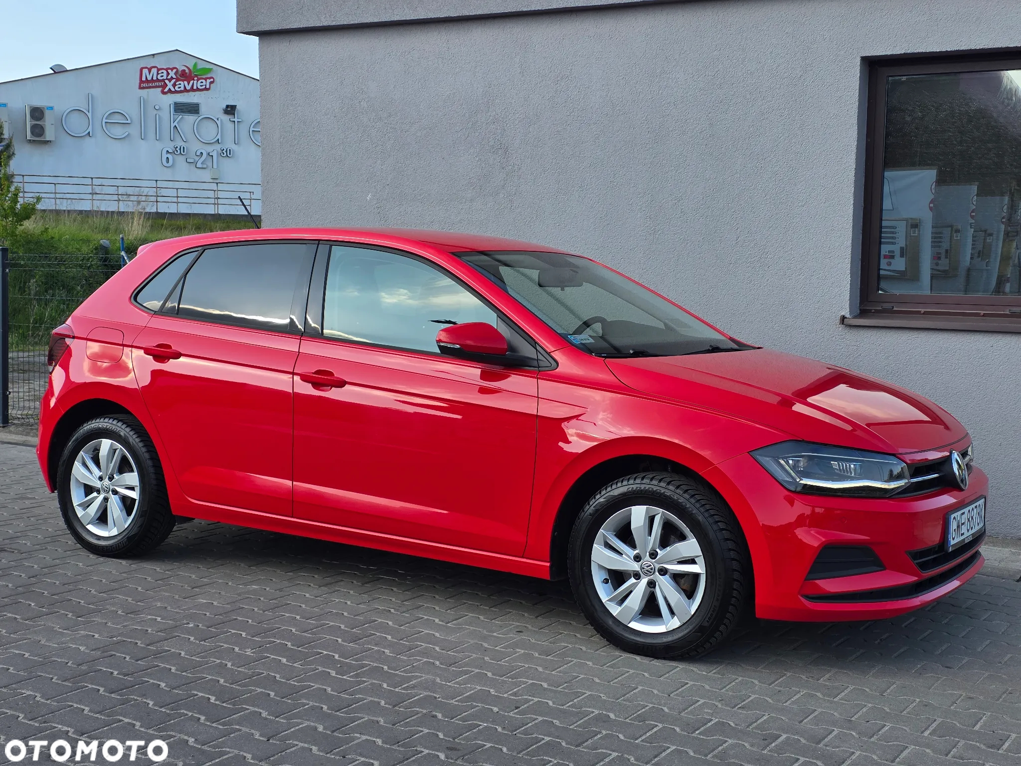 Volkswagen Polo 1.0 TSI Comfortline DSG - 2