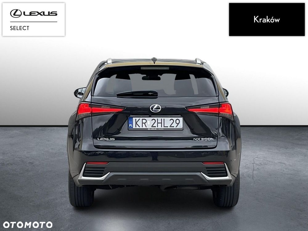 Lexus NX 300h Comfort AWD - 4