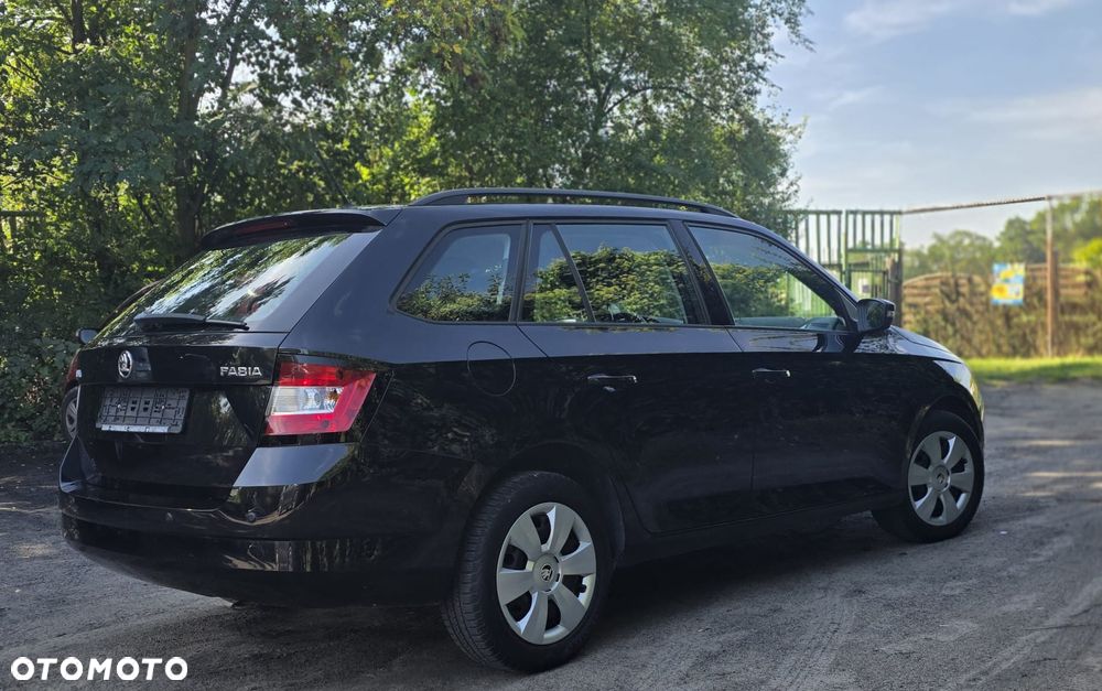 Skoda Fabia - 2
