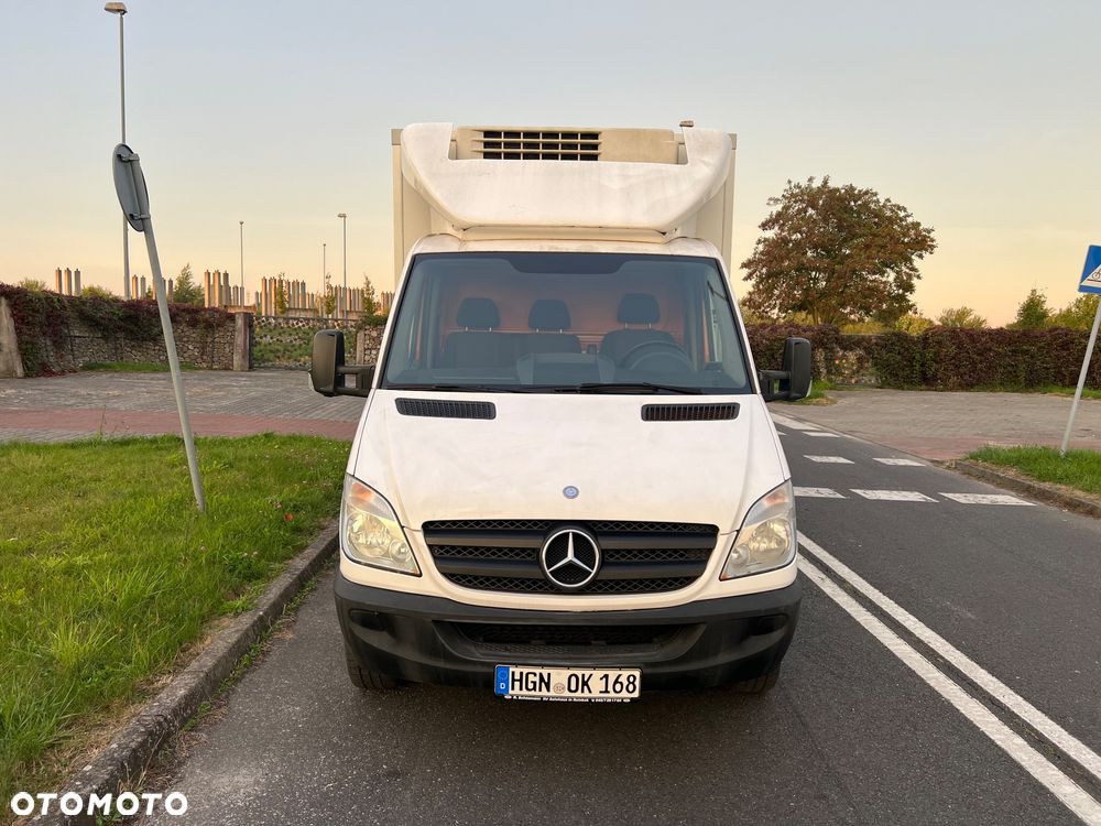 Mercedes-Benz Sprinter - 9