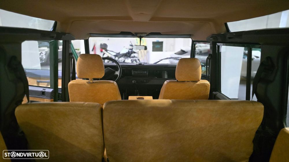 Land Rover Defender 110 2.5 TD5 Metal Top - 12