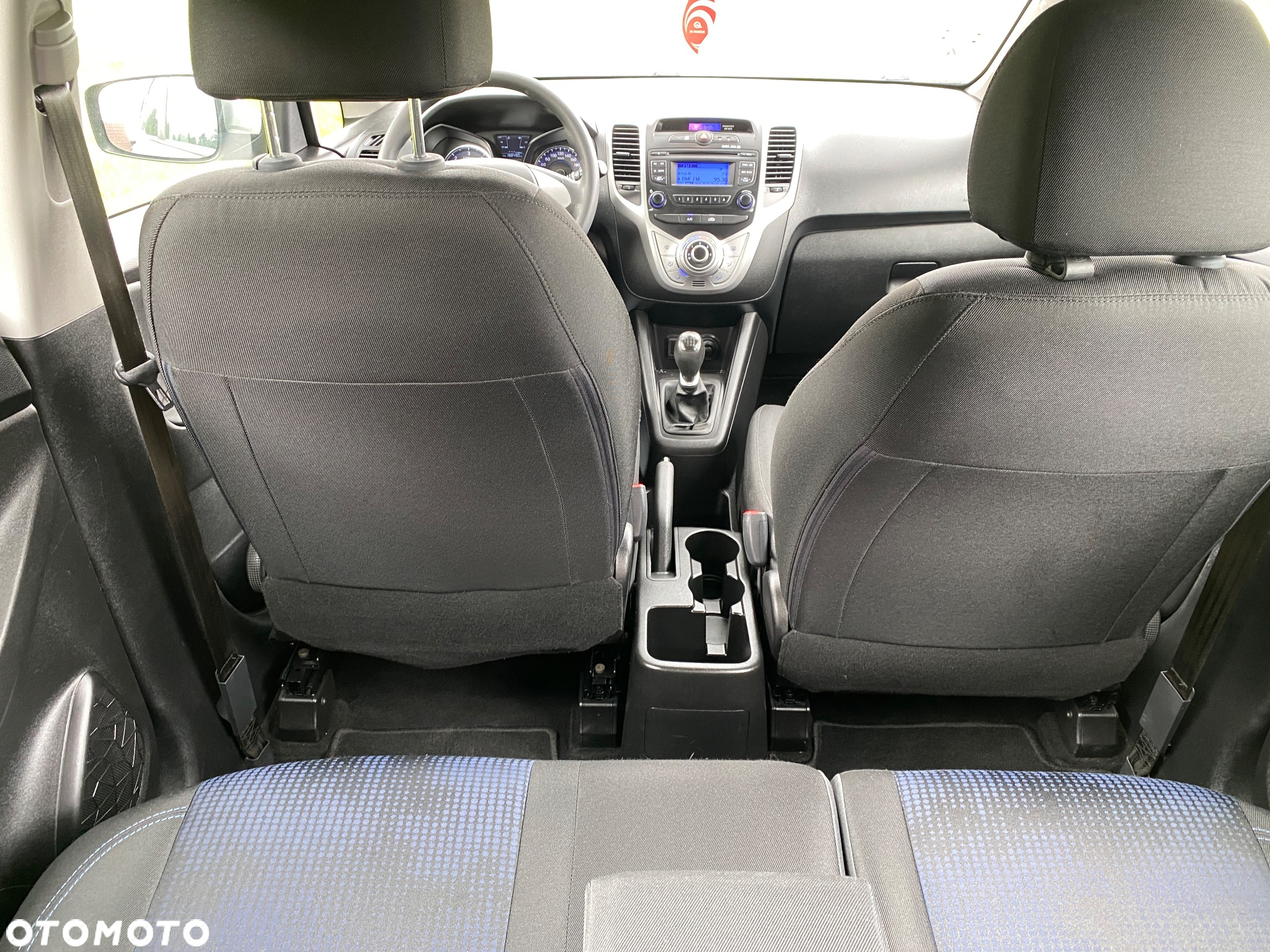 Hyundai ix20 1.6 CRDi blue Comfort - 20