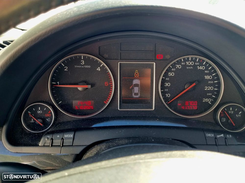 Audi A4 Avant 1.9 TDI - 6