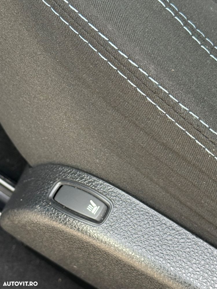 Dacia Lodgy TCe 115 Stepway - 10