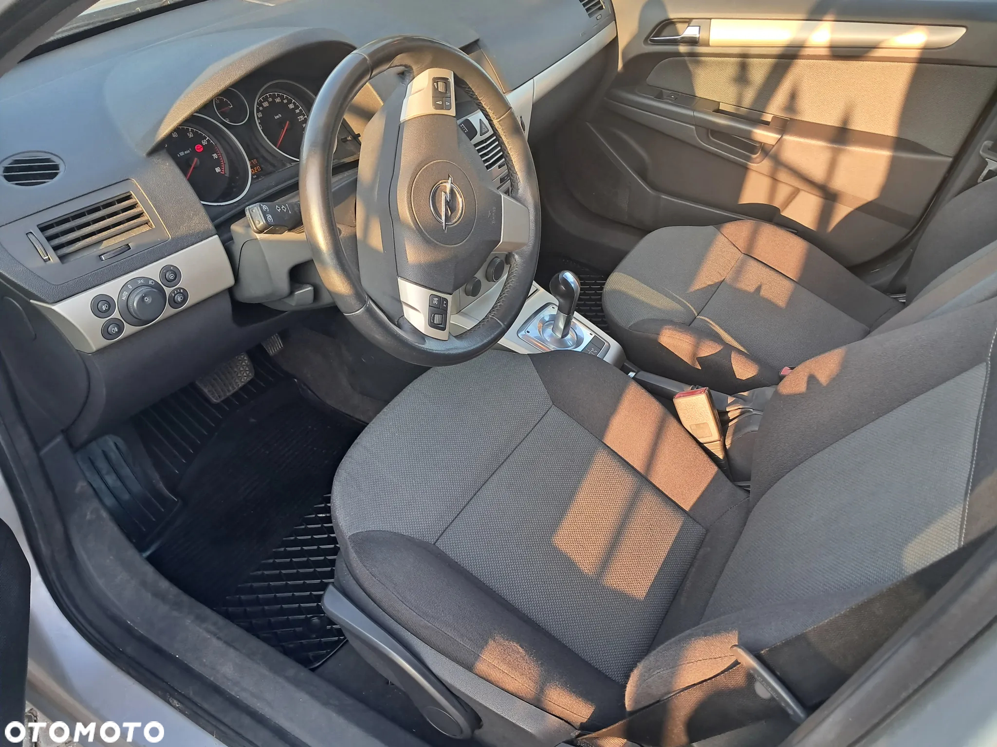 Opel Astra III 1.6 Elegance Easytronic - 7
