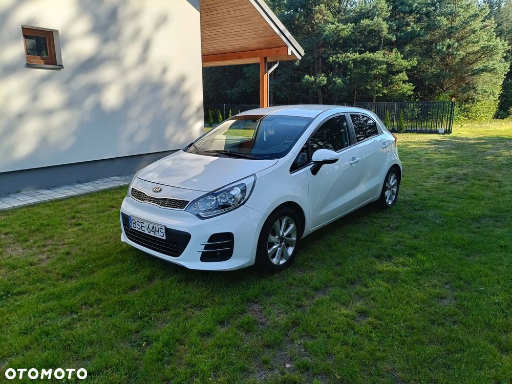 Kia Rio - 8