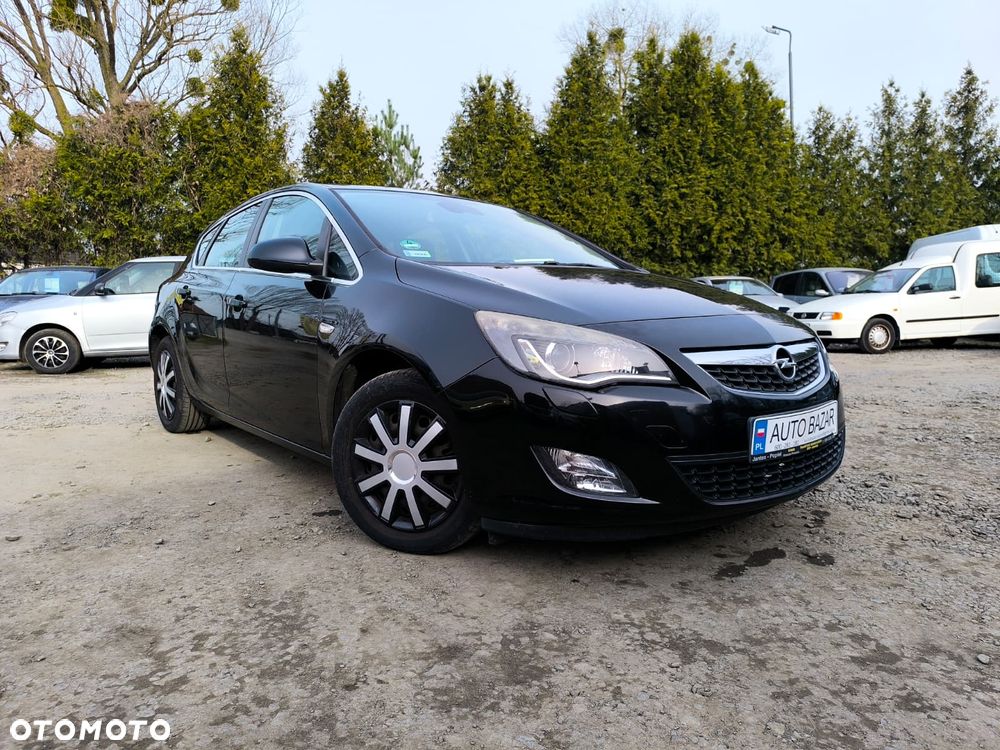 Opel Astra - 1