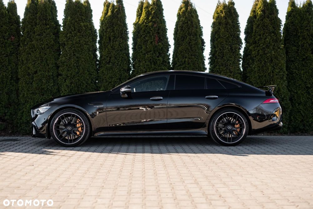 Mercedes-Benz AMG GT - 7