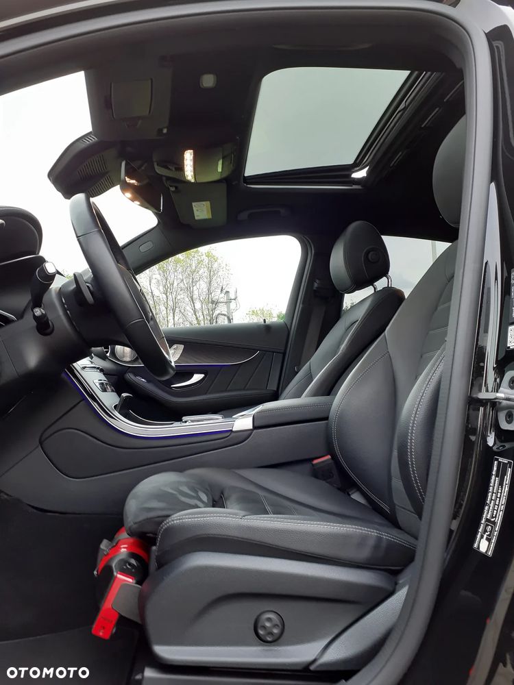 Mercedes-Benz GLC 300 d 4Matic 9G-TRONIC AMG Line Plus - 18