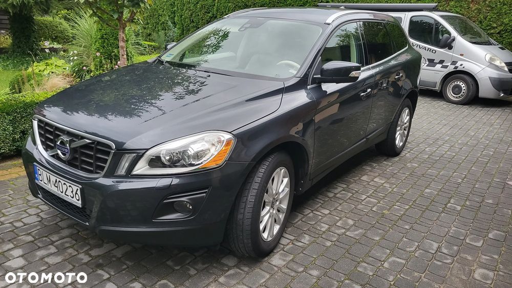 Volvo XC 60 2.4D AWD Momentum - 13