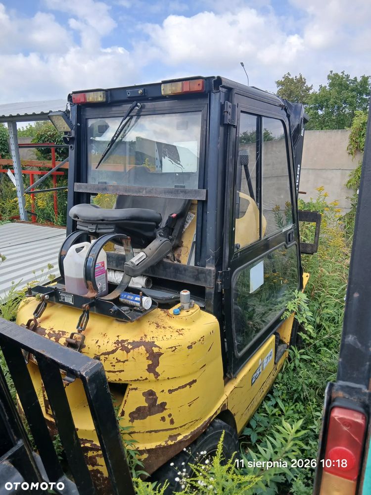 Hyundai 25L-7A - 3