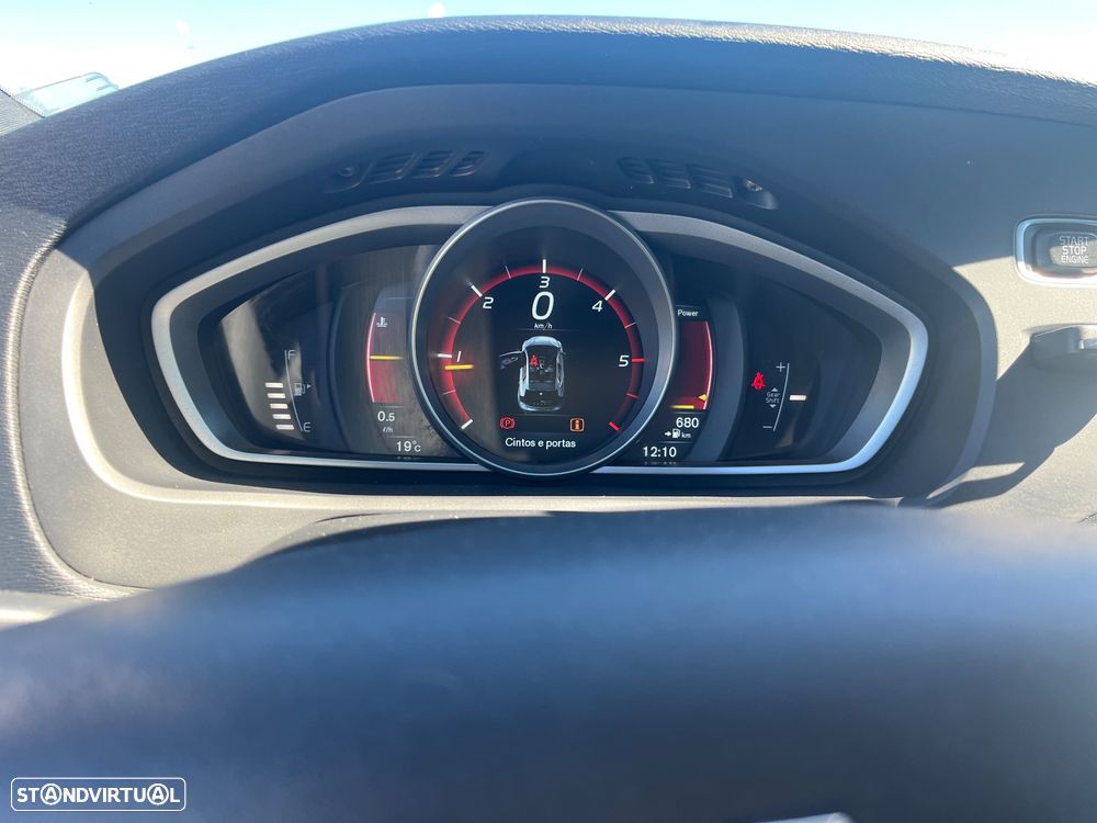 Volvo V40 2.0 D2 VOR - 9