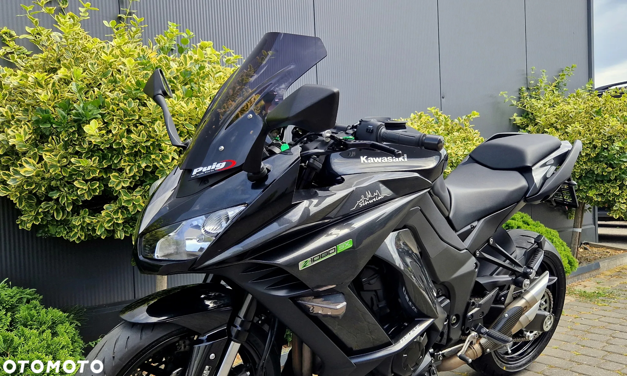 Kawasaki Ninja 1000 SX - 32