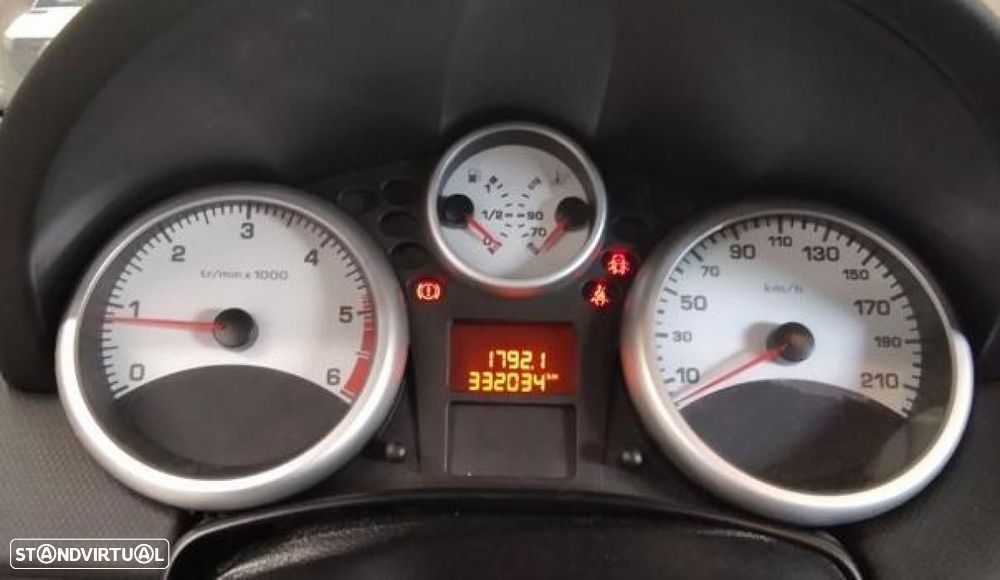 Peugeot 207 - 4
