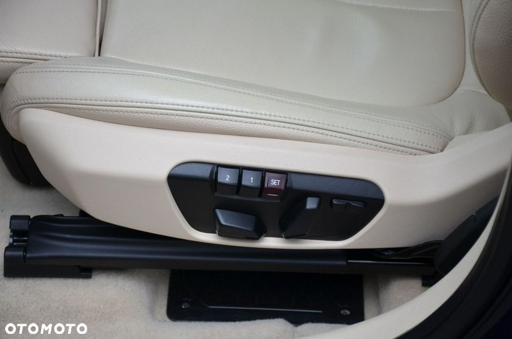 BMW Seria 2 - 22
