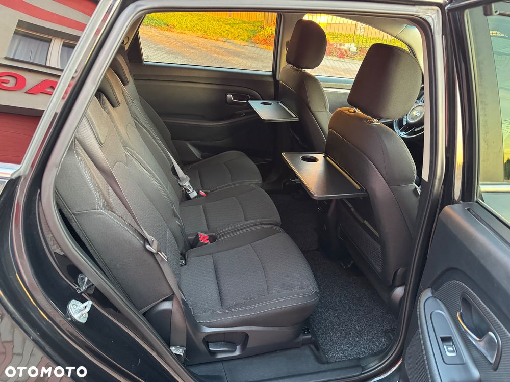 Kia Carens 1.7 CRDi 141 ISG Spirit - 17