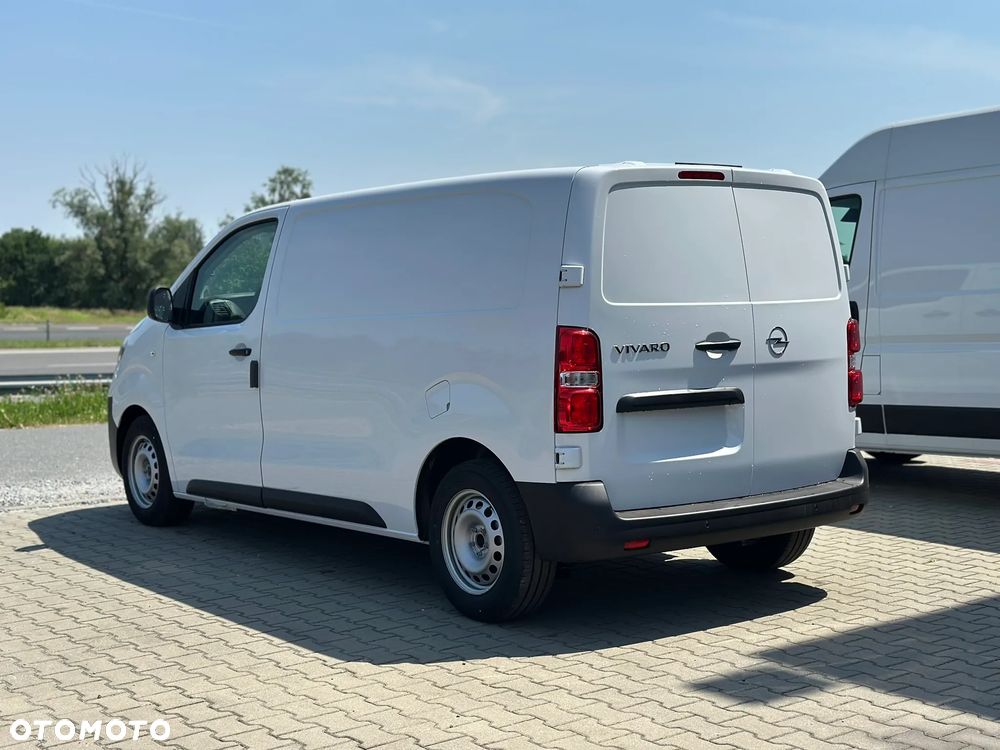 Opel Vivaro Furgon M Diesel 2.2 150 KM Manual - 8