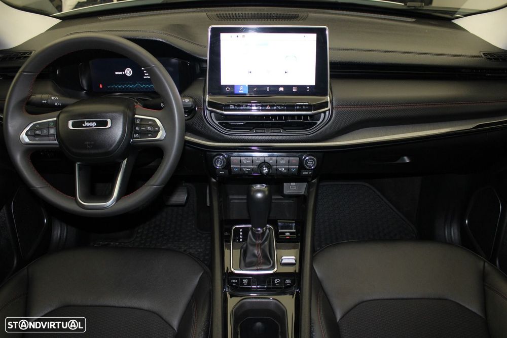 Jeep Compass 1.3 TG Trailhawk - 3