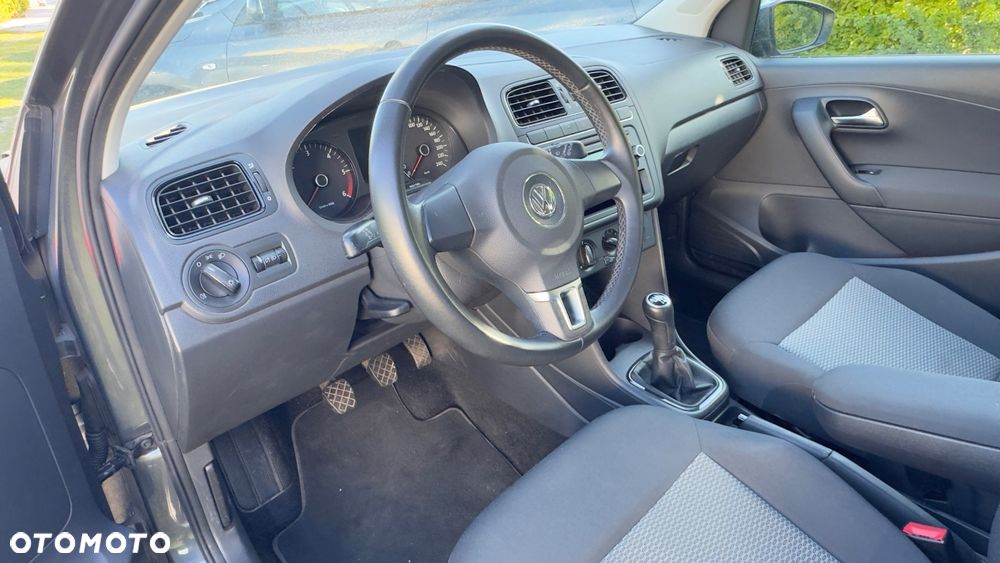 Volkswagen Polo 1.6 TDI DPF Trendline - 12
