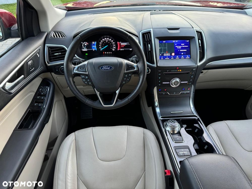 Ford Edge - 21