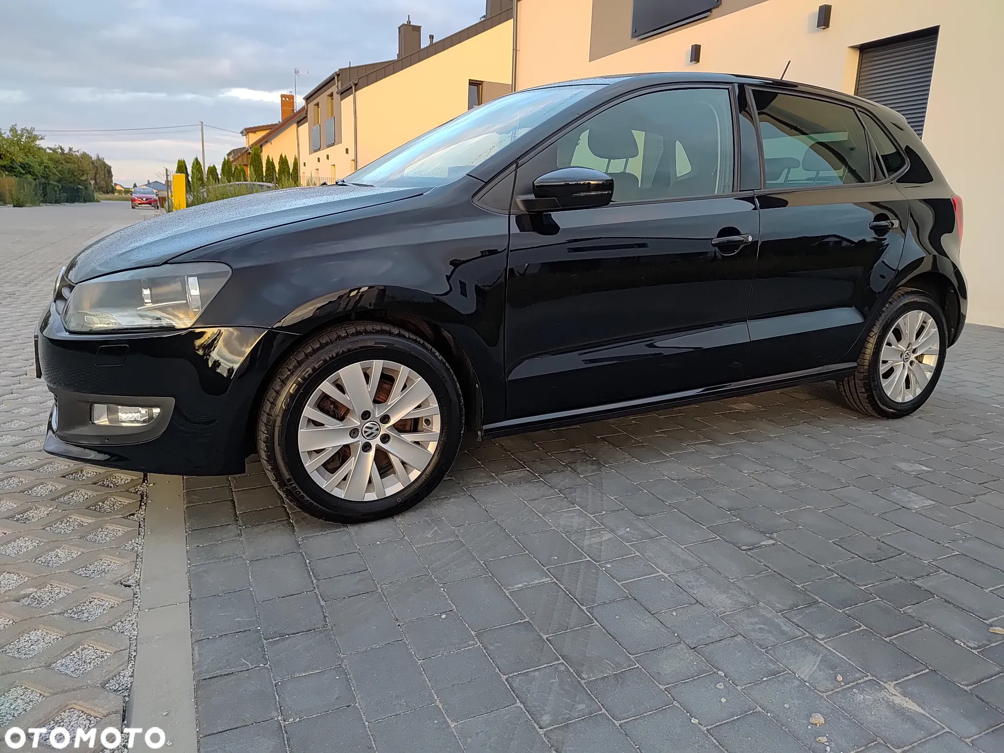 Volkswagen Polo 1.2 TSI Life - 9