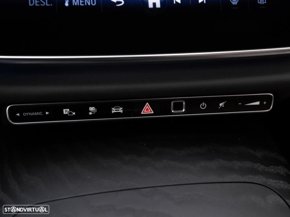 Mercedes-Benz E 300 e Station - 30