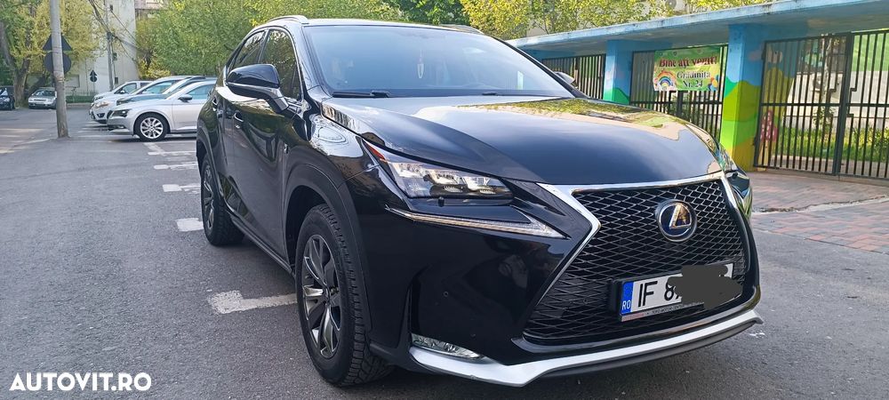 Lexus Seria NX 300h F Sport - 1
