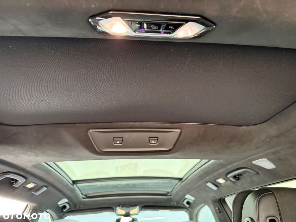 BMW X7 xDrive40d mHEV - 17