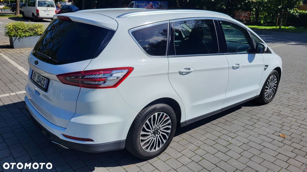 Ford S-Max - 8