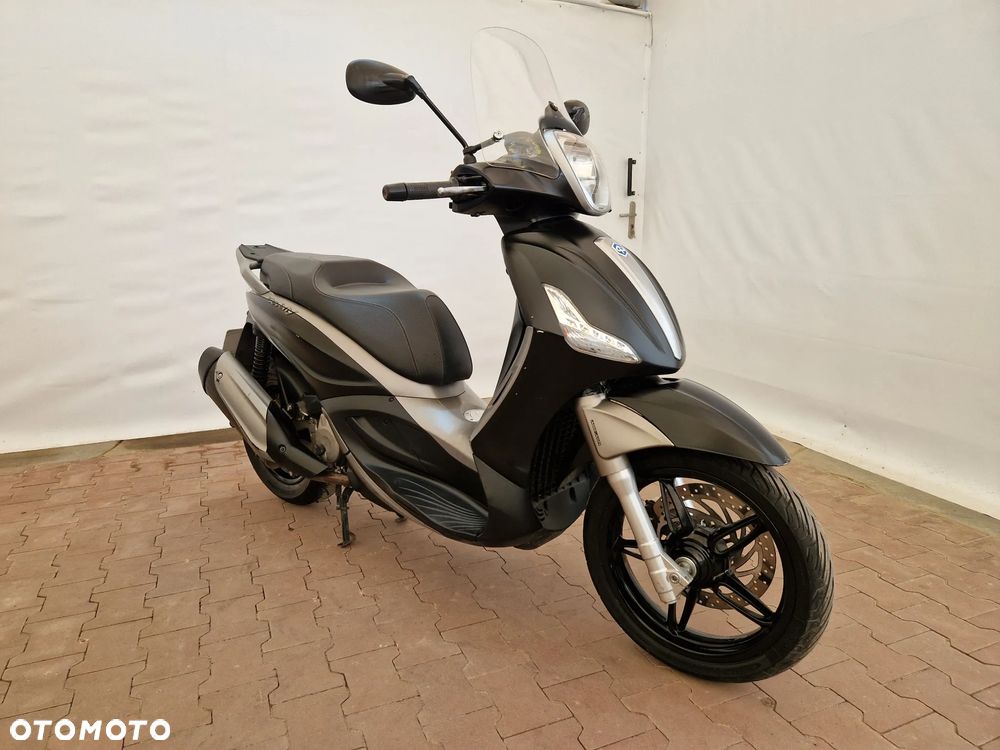 Piaggio Beverly - 11