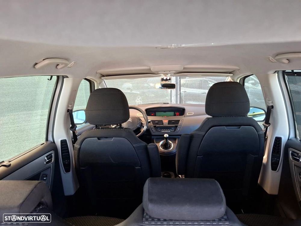 Citroën C4 Grand Picasso 1.6 HDi Exclusive - 32