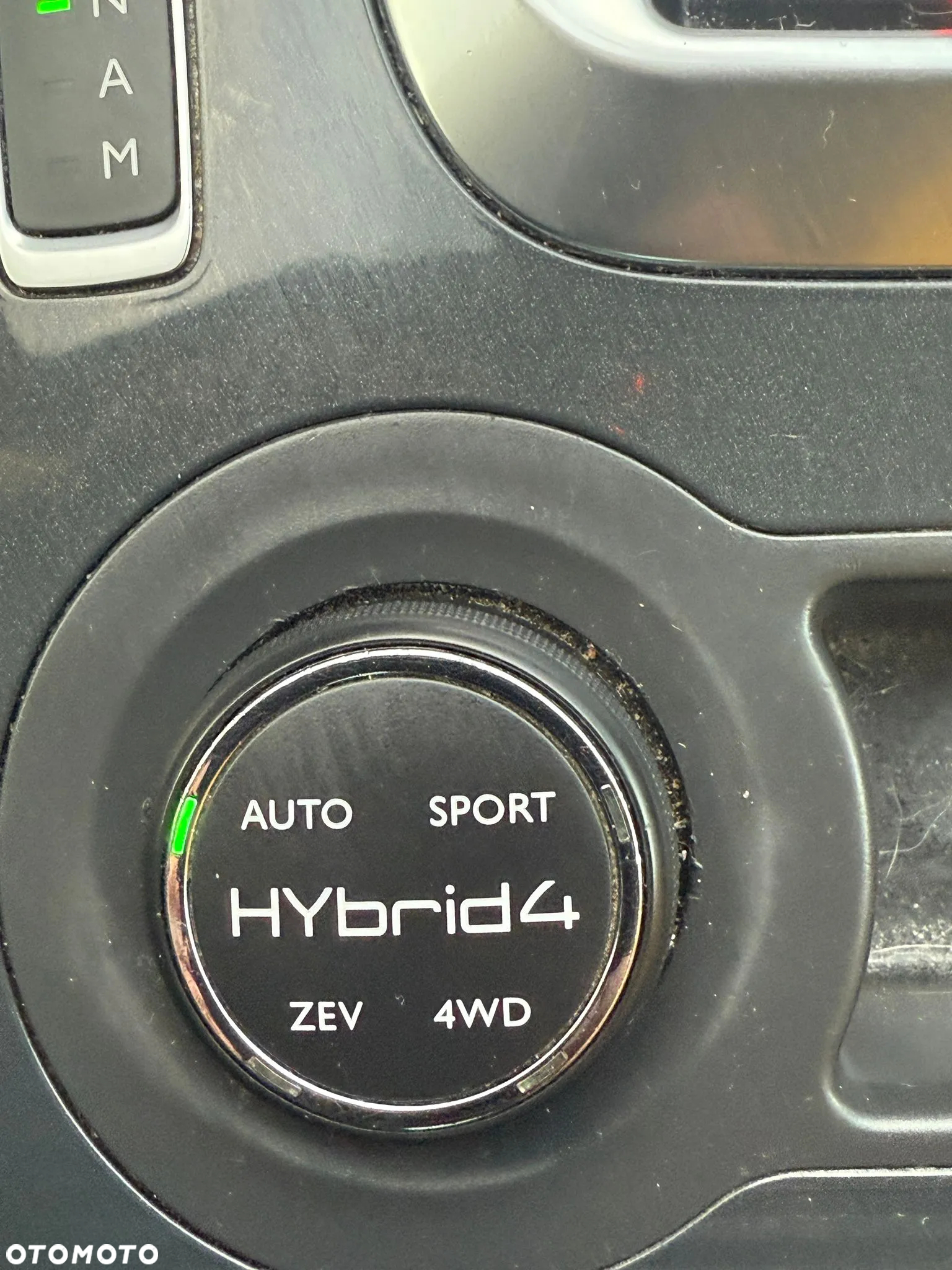 Peugeot 3008 2.0 HYbrid4 - 8