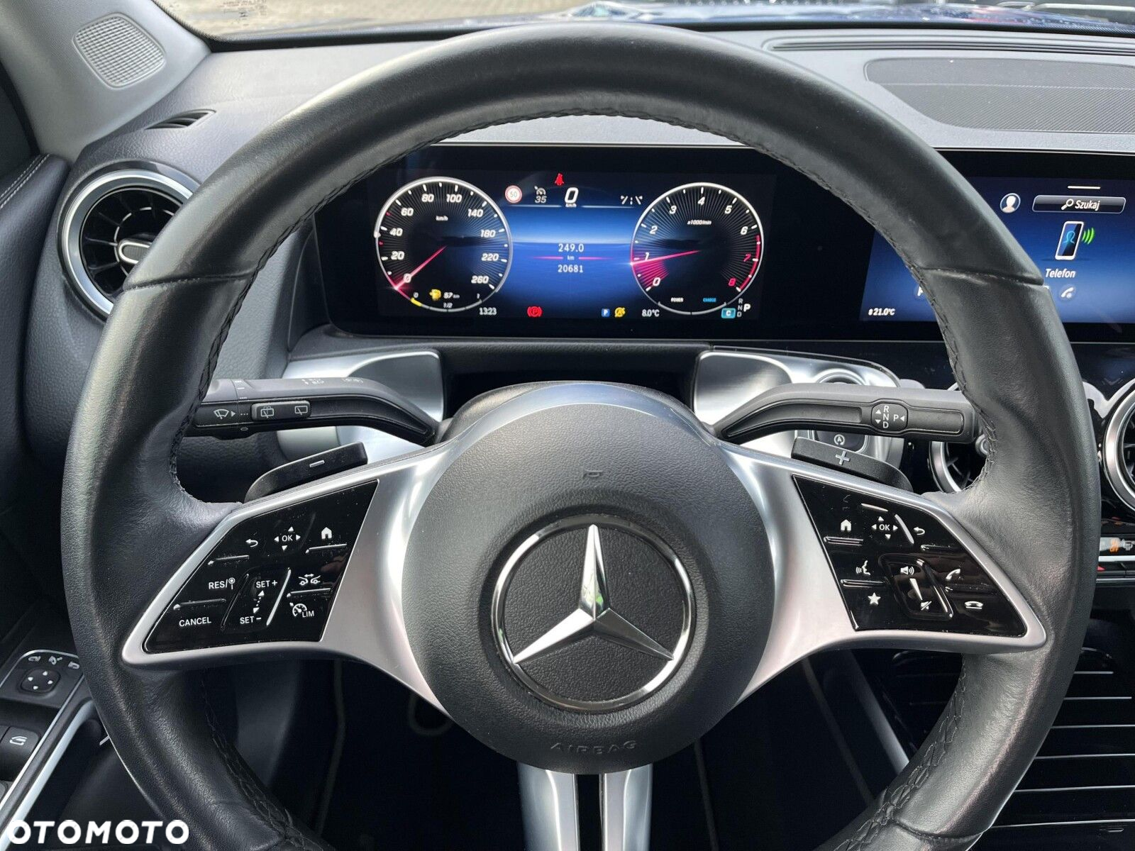 Mercedes-Benz GLB 200 Progressive 7G-DCT - 10