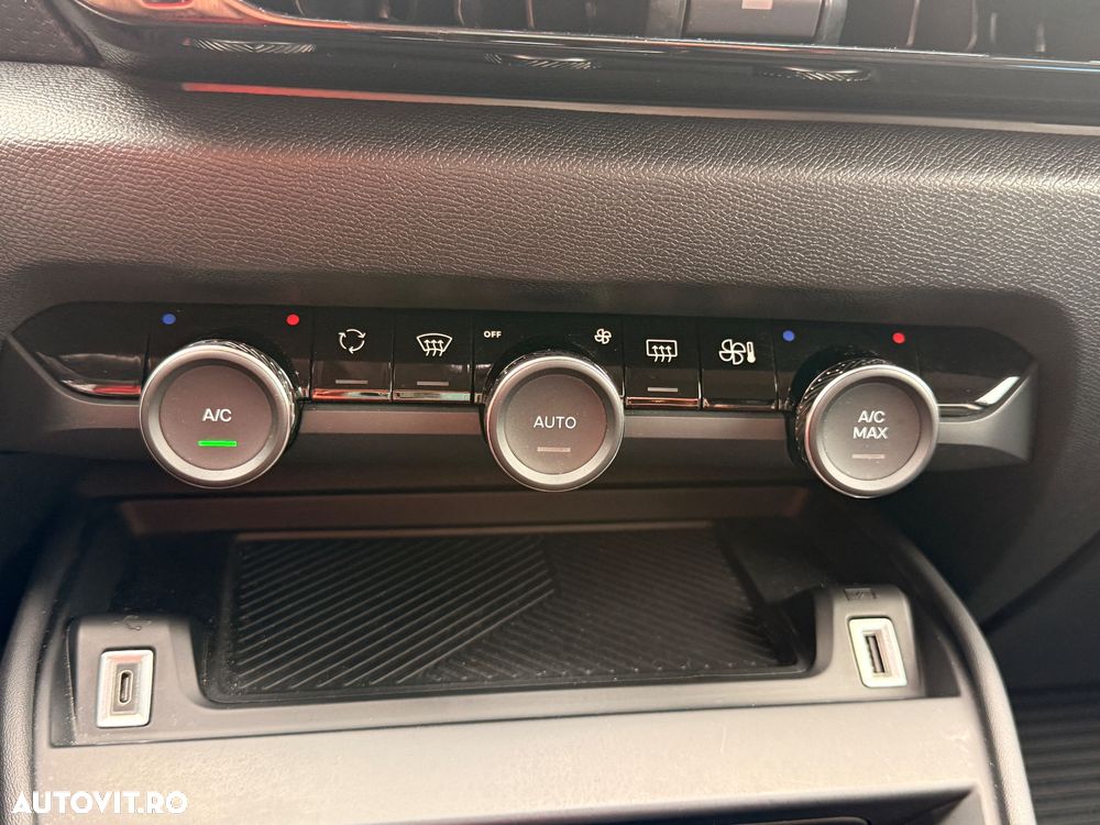 Citroën C4 1.5 BlueHDi S&S EAT8 Feel Pack - 9