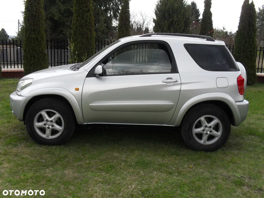 Toyota RAV4 2.0 VVT-i Sol - 2