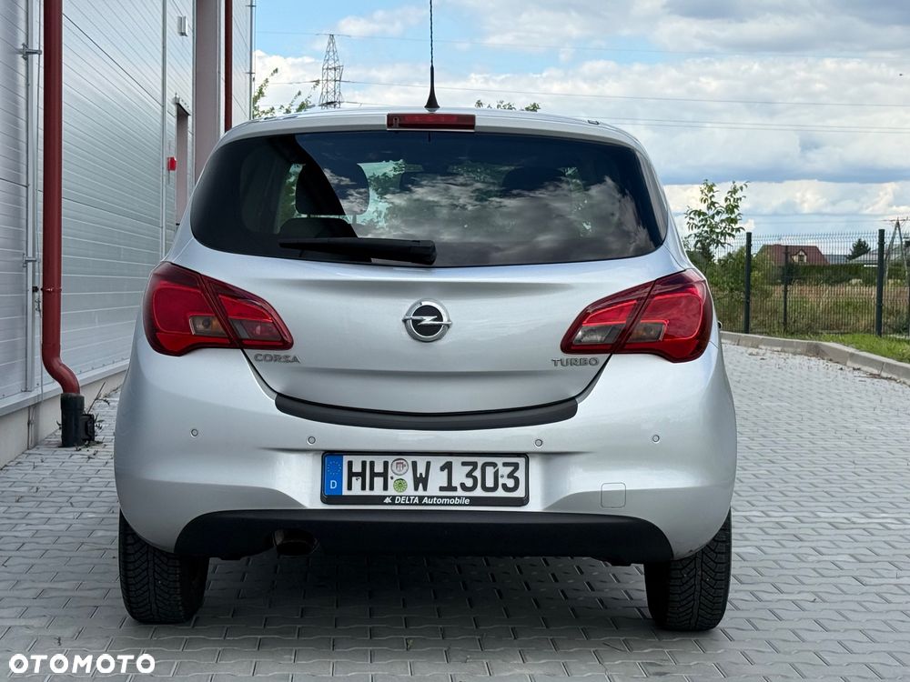 Opel Corsa 1.4 16V Cosmo - 11