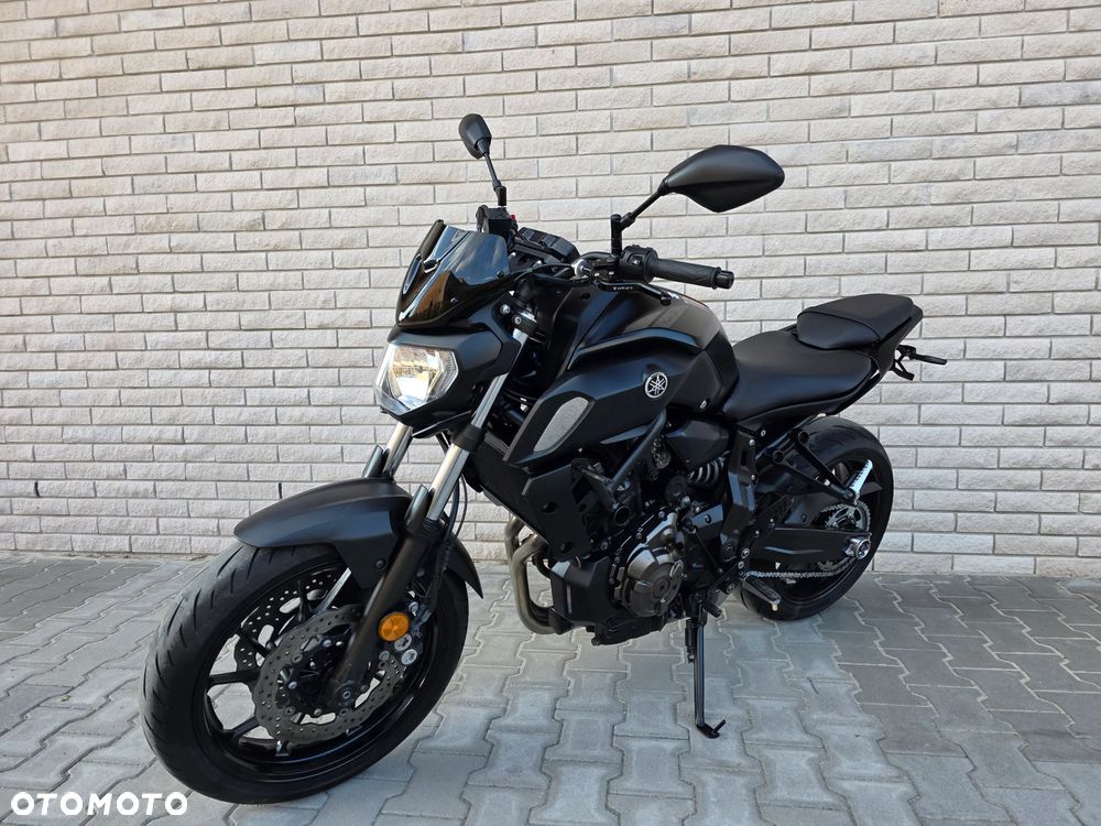 Yamaha MT - 2
