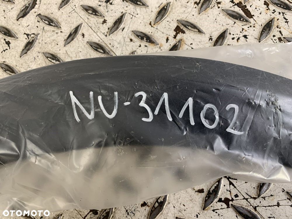 NOWA ORYGINALNA LISTWA BŁOTNIKA PRAWA PRZEDNIA OPEL CROSSLAND X 17-25 PRAWY PRZÓD 13482068 - 9