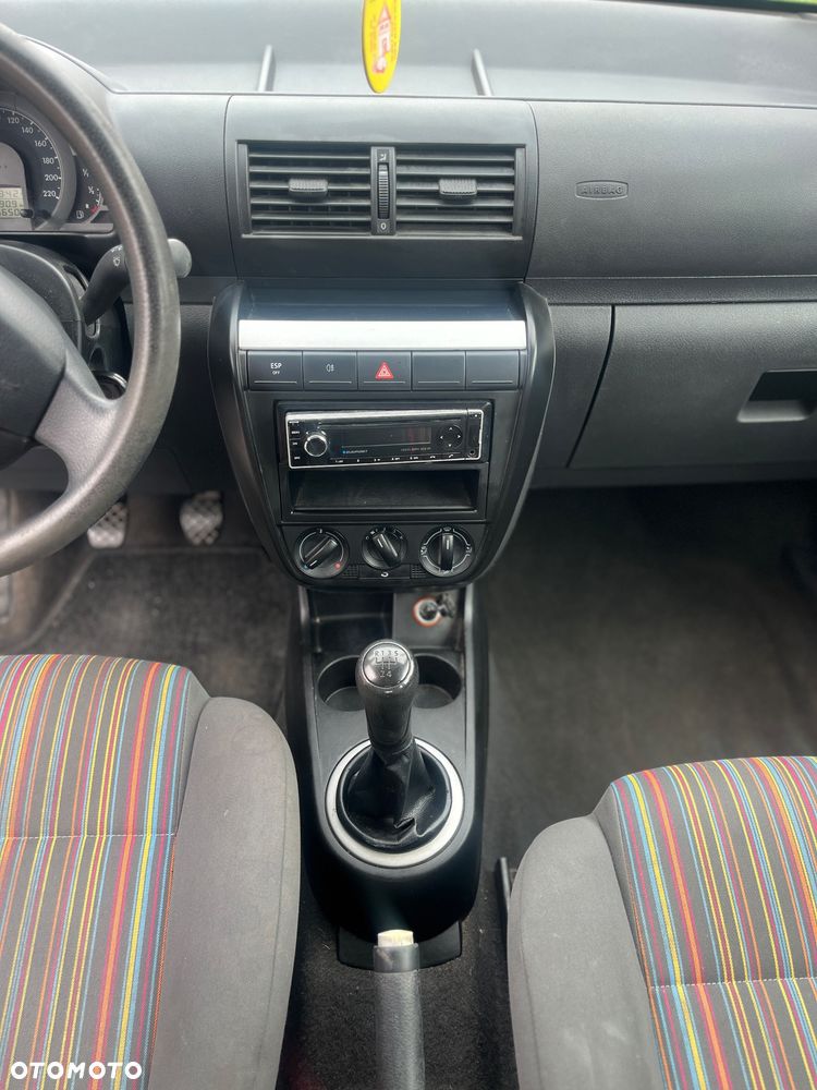 Volkswagen Fox 1.2 - 11