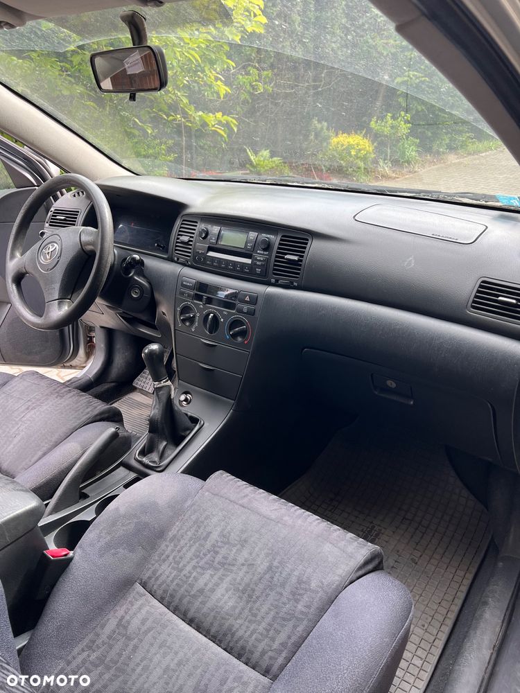 Toyota Corolla 1.4 VVT-i Terra Polaris - 13
