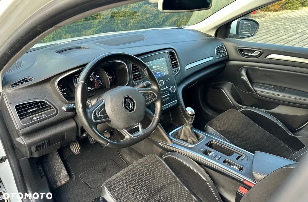 Renault Megane 1.6 dCi Energy Privilege - 11