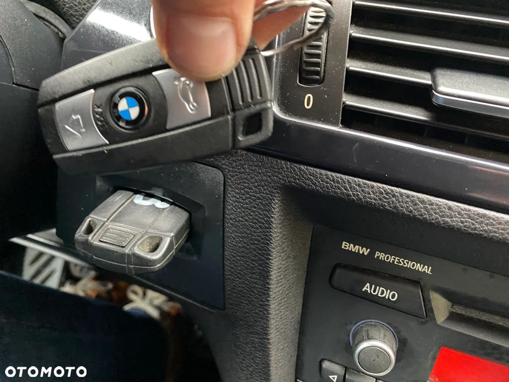 BMW Seria 3 316d - 8